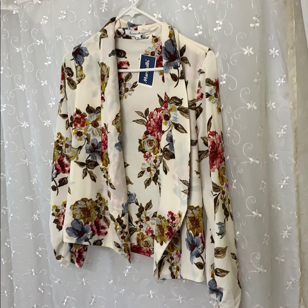 Lightweight, soft floral jacket